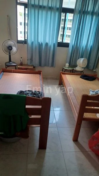 Common Room (HDB) for Rent in  736 Tampines Street 72 - Image 3