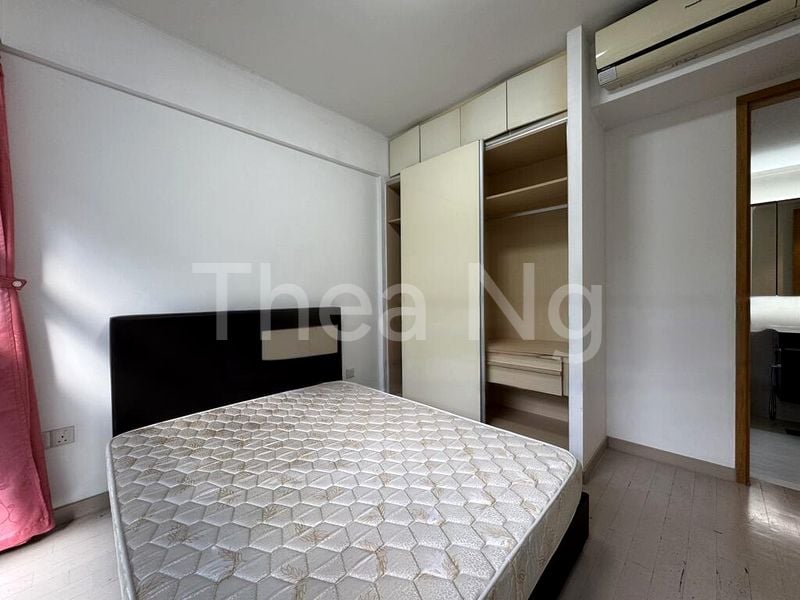 2 Bed Condo for Sale in  Hedges Park Condominium - Image 5