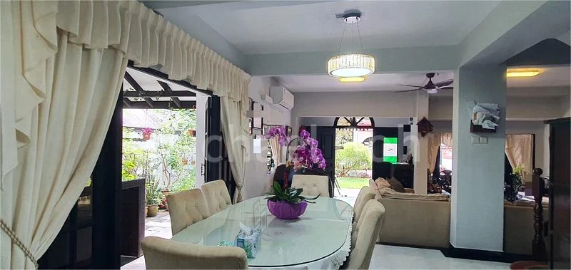 5+1 Bed Semi-Detached House (Landed) for Sale in  Peakview Estate - Image 3