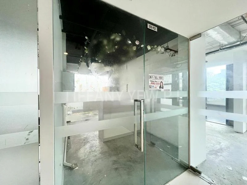 Shop / Shophouse for Sale: Pavilion Square - Image 3