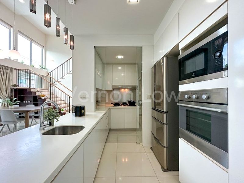 4 Bed Condo for Sale in  Clementiwoods Condominium - Image 5