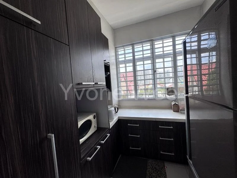 5 Bed Townhouse (Landed) for Sale in Fortune View - Image 1