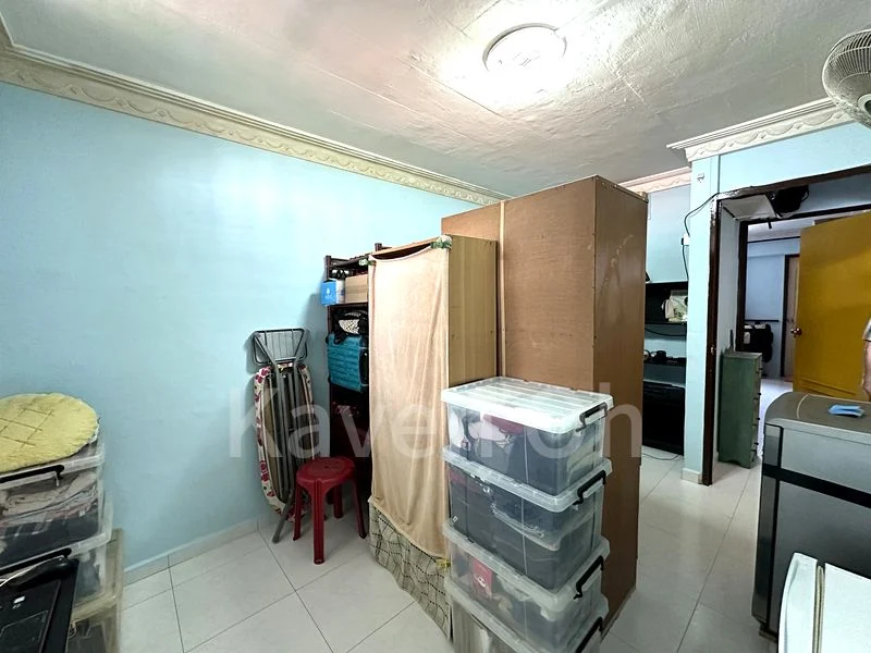 3 Room (3S) HDB for Sale in  269 Yishun Street 22 - Image 3
