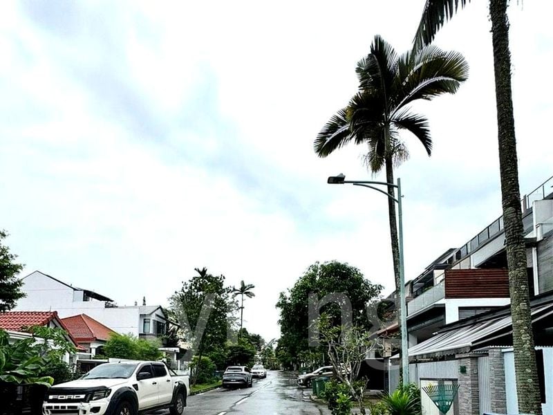 6 Bed Terraced House (Landed) for Sale in St Nicholas View - Image 2