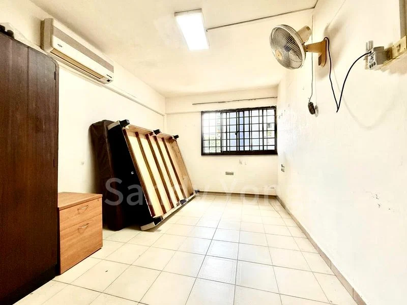4 Room (4NG) HDB for Sale in  54 Pipit Road - Image 6