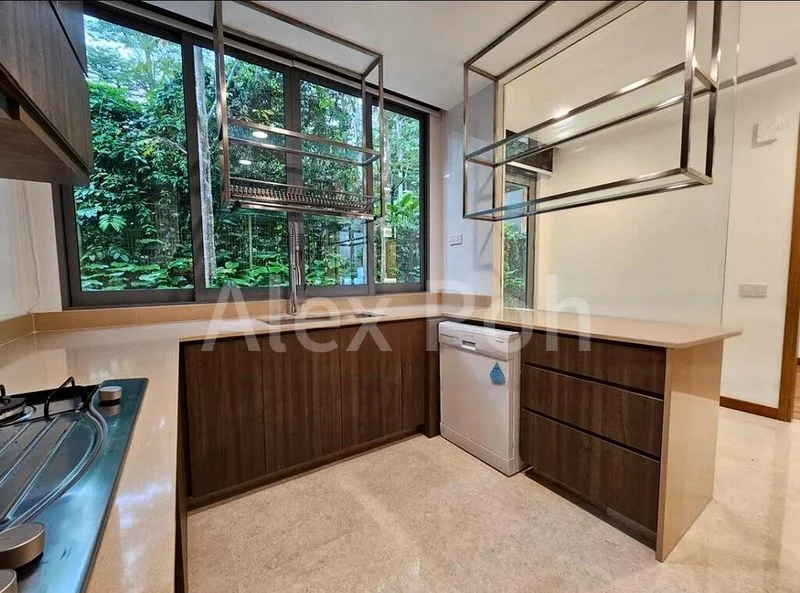 5 Bed Cluster House (Landed) for Rent in Greenwood Mews - Image 10