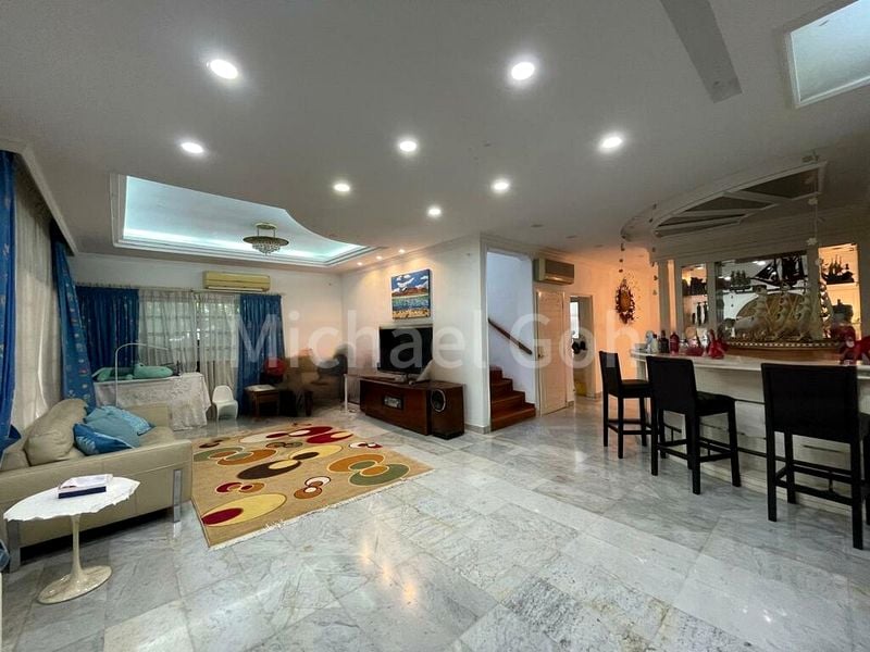 5 Bed Semi-Detached House (Landed) for Sale in  Sunbird Park - Image 4