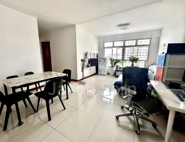 4 Room (4A) HDB for Rent in  292B Bukit Batok East Avenue 6 - Image 7