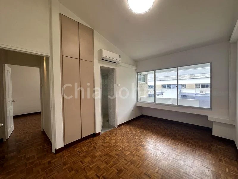 3 Bed Condo for Rent in  Chancery Court - Image 11