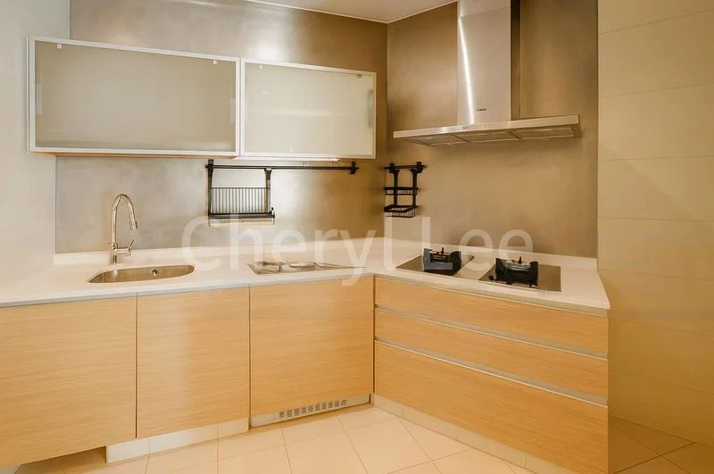 3 Bed Condo for Rent in  The Azure - Image 6