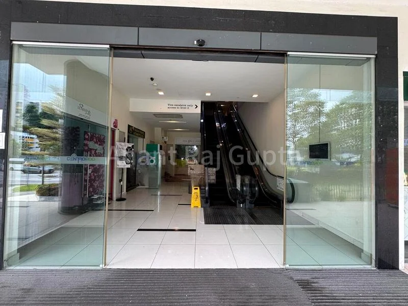 Mall Shop for Sale: Centropod - Image 2