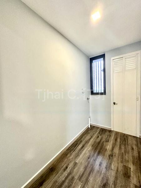 3 Bed Executive Condo for Sale in  The Criterion - Image 4