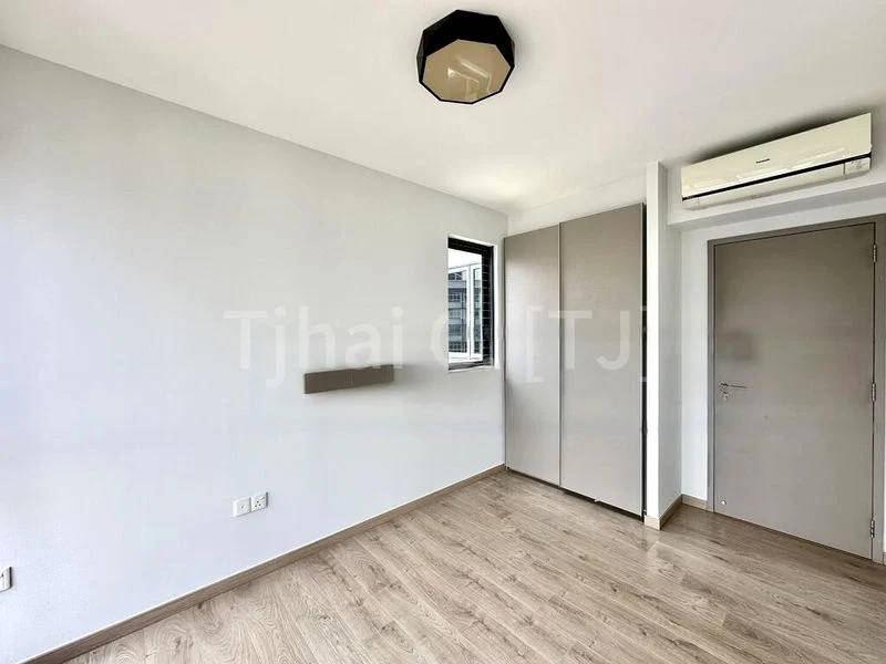 3 Bed Executive Condo for Sale in  The Criterion - Image 8