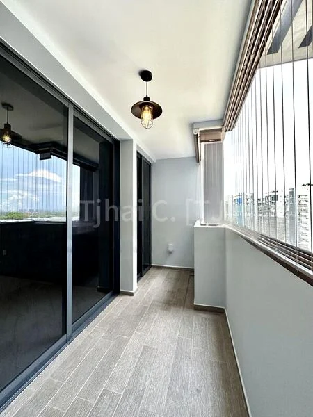 3 Bed Executive Condo for Sale in  The Criterion - Image 3