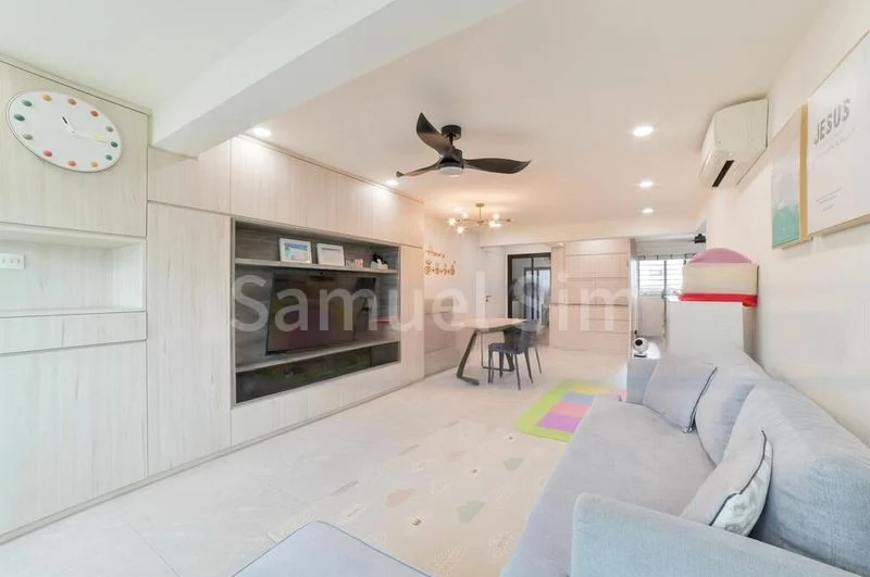 5 Room (5I) HDB for Sale in  372 Clementi Avenue 4 - Image 3