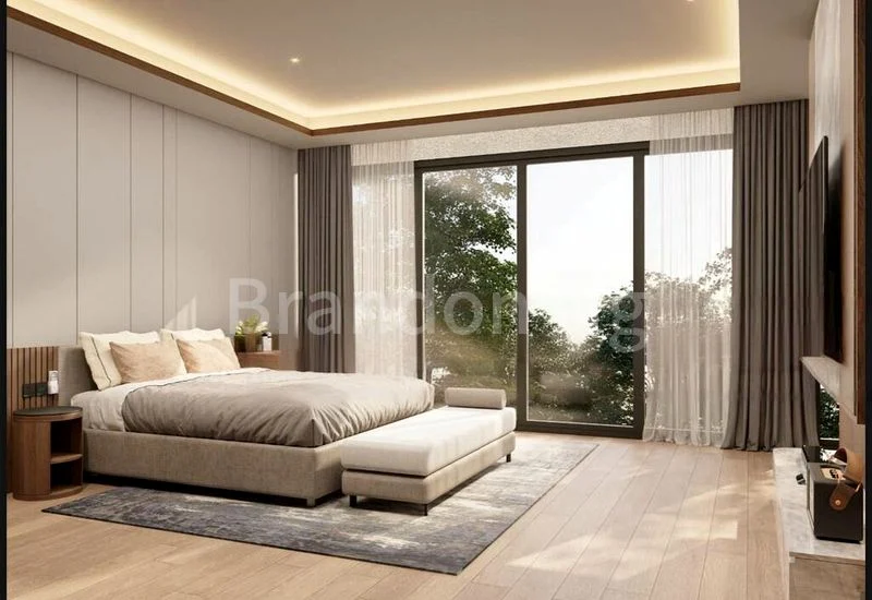 5 Bed Semi-Detached House (Landed) for Sale in Palm Drive - Image 2