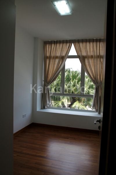 3 Bed Condo for Rent in  The Sound - Image 10