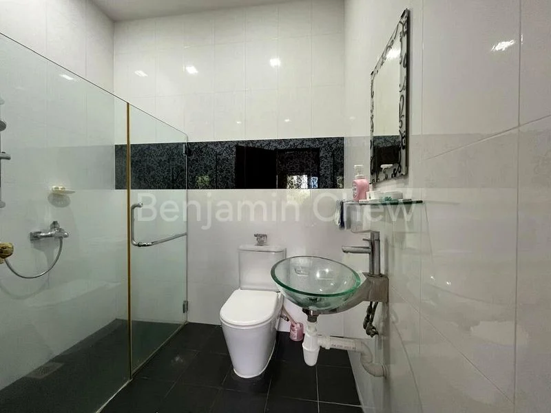 4 Bed Semi-Detached House (Landed) for Rent in  Chin Cheng Avenue - Image 6