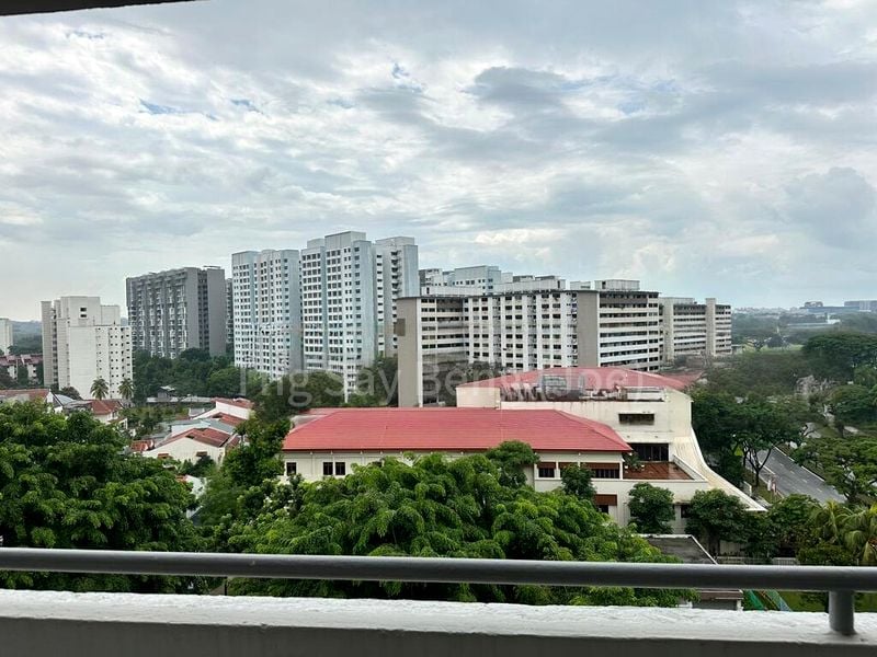 3 Room (3NG) HDB for Rent in  24 Hougang Avenue 3 - Image 2