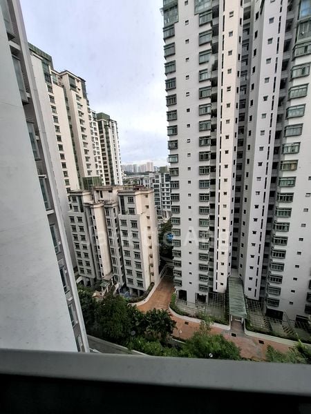 3+1 Bed Executive Condo for Rent in The Quintet - Image 2