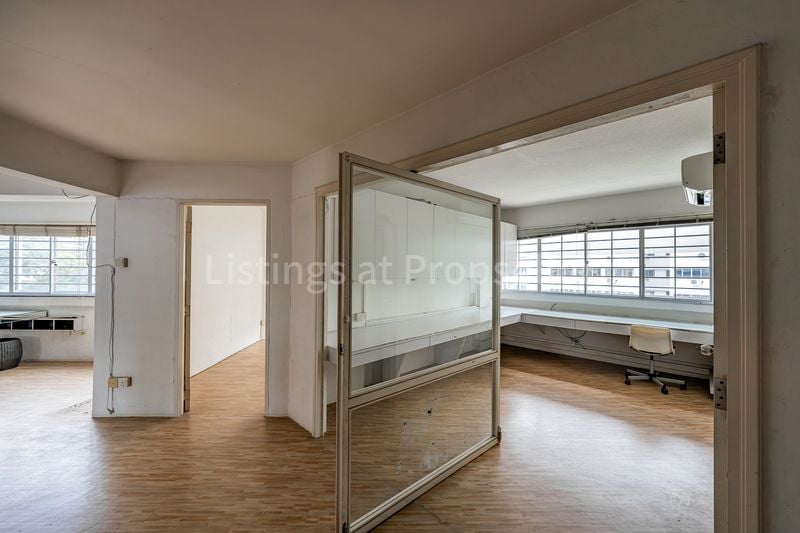 5 Room (5A) HDB for Sale in 103 Bukit Batok Central - Image 5