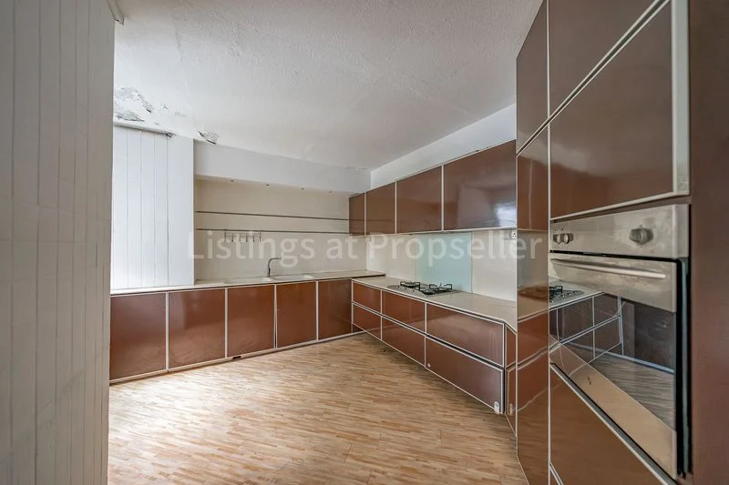 5 Room (5A) HDB for Sale in 103 Bukit Batok Central - Image 9