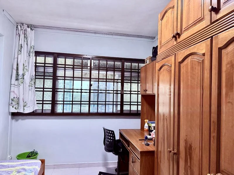 Common Room (HDB) for Rent in  83 Strathmore Avenue - Image 1