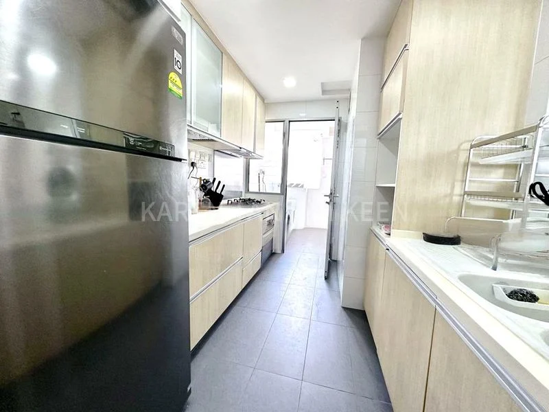 Master Room (Condo) for Rent in  The Parc Condominium - Image 2