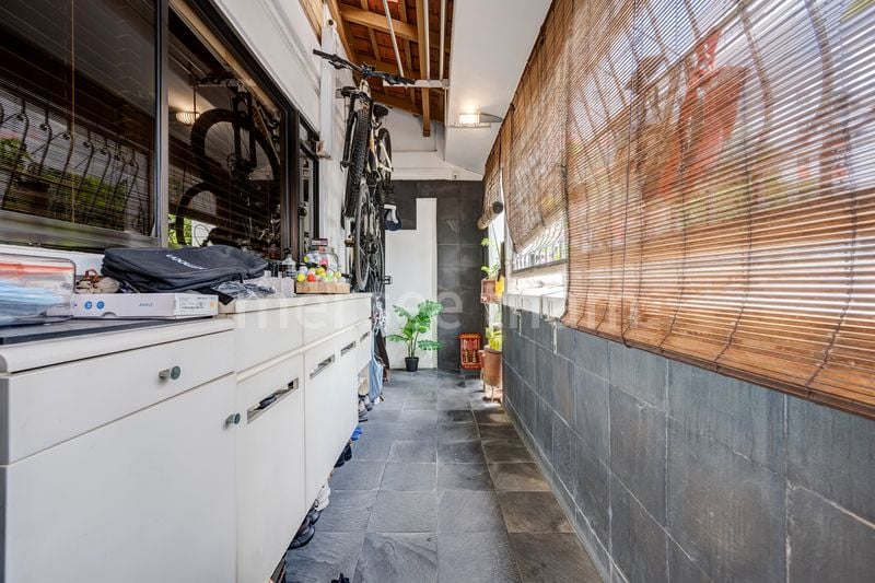 Maisonette HDB for Sale in  160 Bishan Street 13 - Image 15