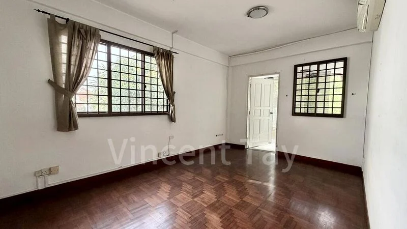 4 Bed Semi-Detached House (Landed) for Sale in  Frankel Estate - Image 5