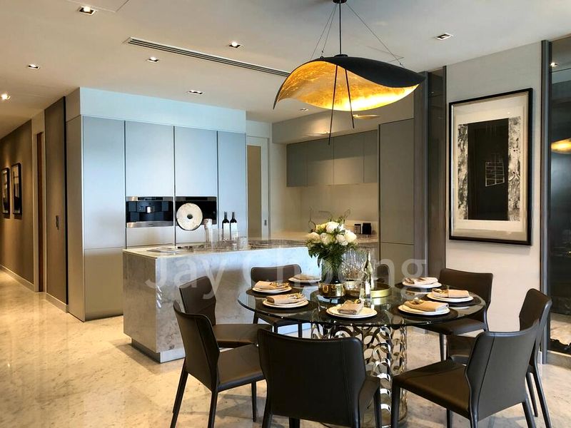 4 Bed Apartment (Condo) for Sale in  Seascape - Image 1