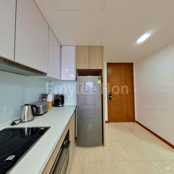 1 Bed Condo for Sale in  Watertown - Image 6