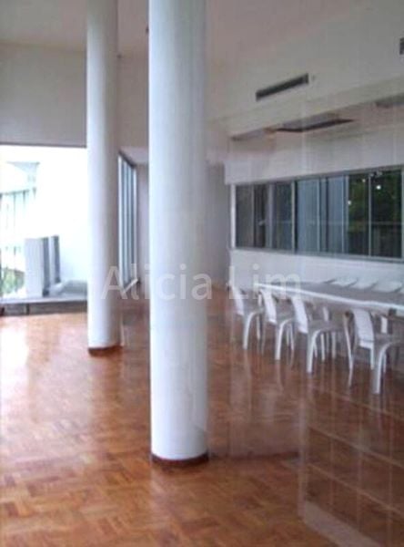 5 Bed Condo for Sale in  The Peak - Image 5