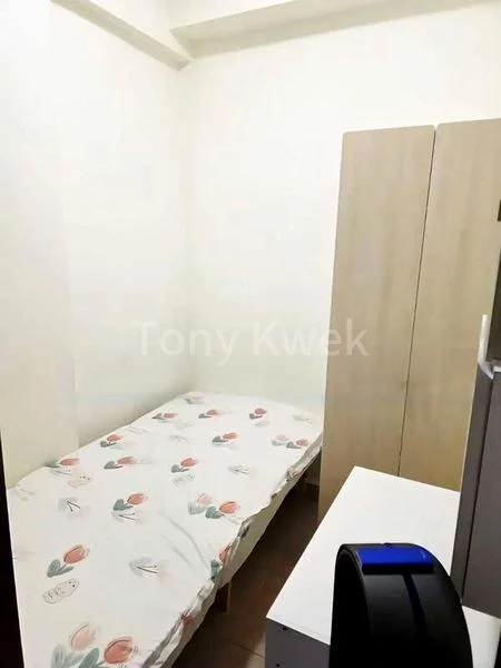 Common Room (Condo) for Rent in  Northoaks - Image 1