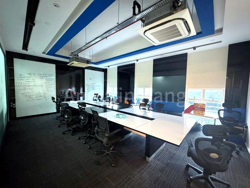 Light Industrial (B1) for Rent in  Harbourside Building 2 - Image 1