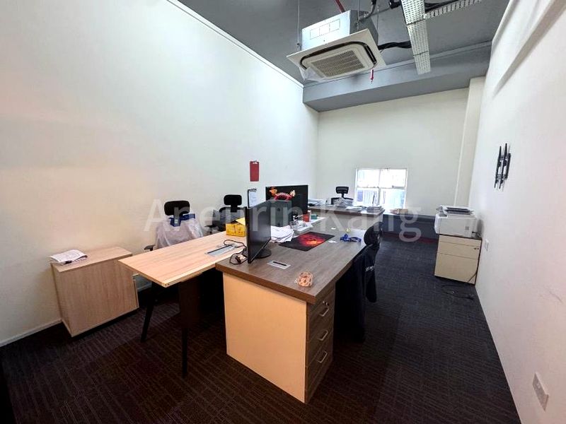 Light Industrial (B1) for Rent in  Harbourside Building 2 - Image 7