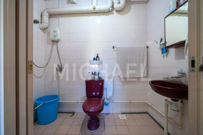 5 Room (5I) HDB for Sale in  742 Woodlands Circle - Image 2