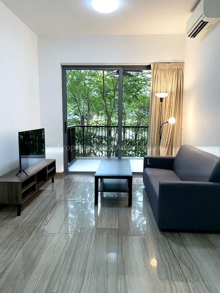 2 Bed Condo for Rent in Lakeville - Image 6