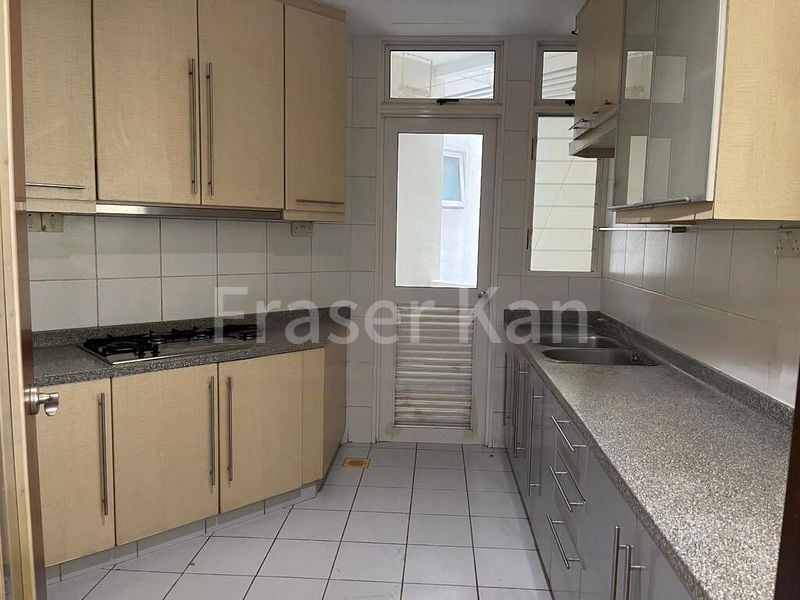 3 Bed Condo for Rent in  The Heliconia - Image 5