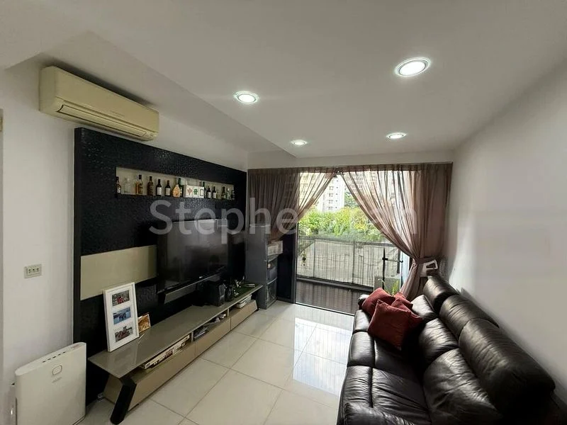 3 Bed Executive Condo for Sale in  Prive - Image 4