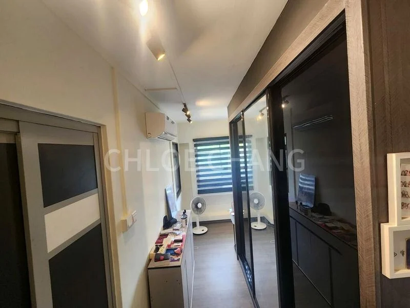 Executive HDB for Sale in 407 Sembawang Drive - Image 15