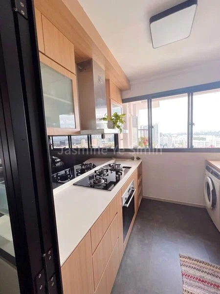 5 Room (5A) HDB for Sale in  445B Clementi Avenue 3 - Image 1