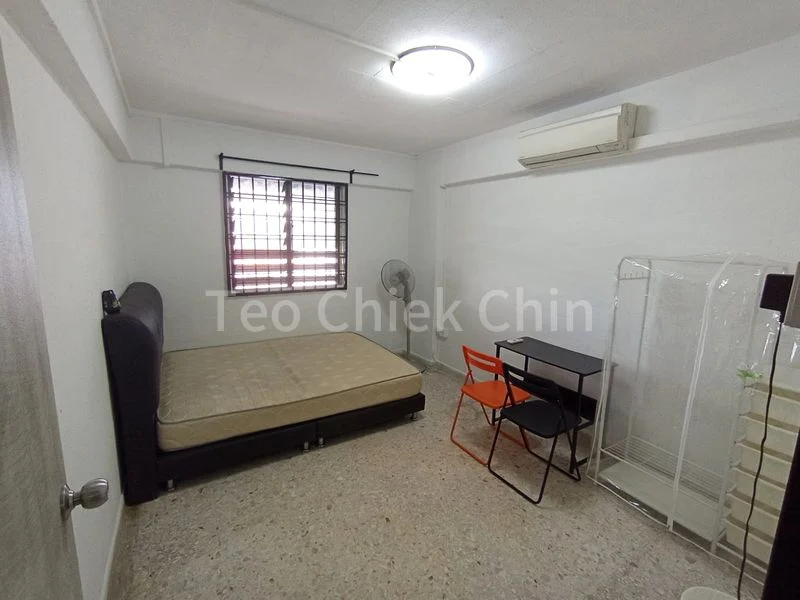Common Room (HDB) for Rent in 701 Yishun Avenue 5 - Image 4