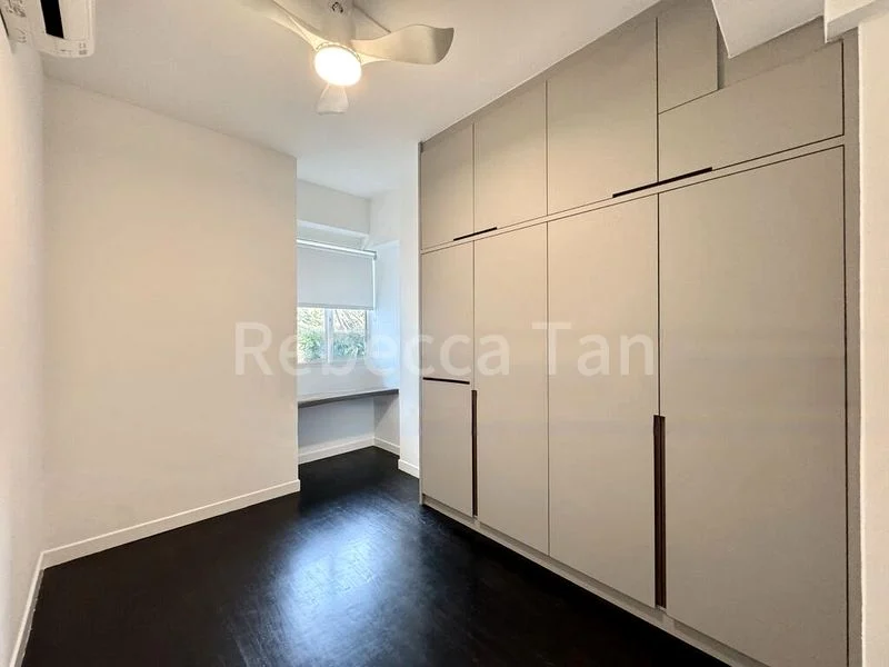 3 Bed Condo for Sale in  Fairlodge - Image 8