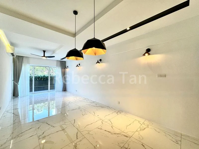 3 Bed Condo for Sale in  Fairlodge - Image 1