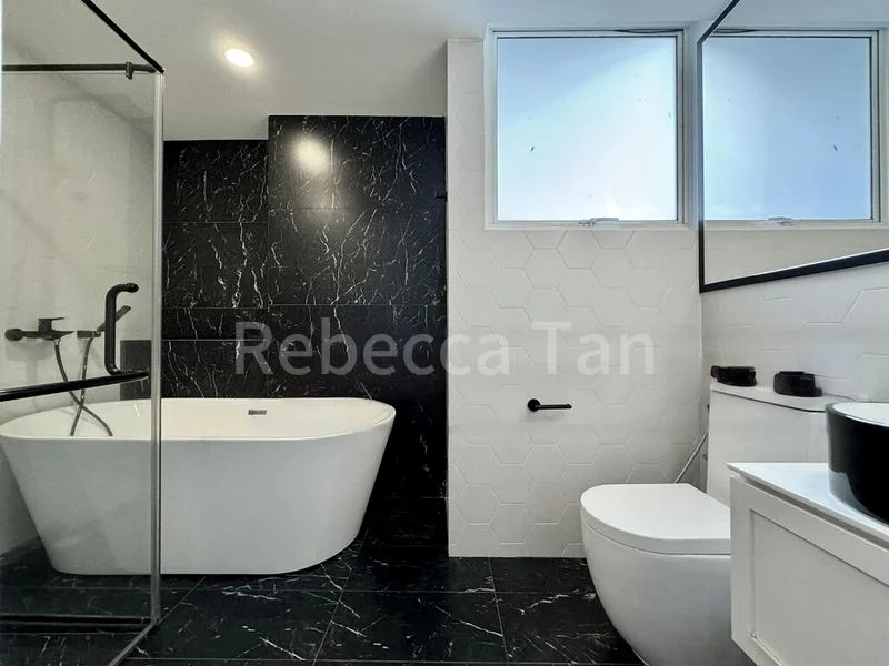 3 Bed Condo for Sale in  Fairlodge - Image 14