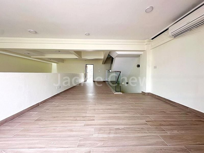 5 Bed Terraced House (Landed) for Rent in  Kensington Park Condominium - Image 5