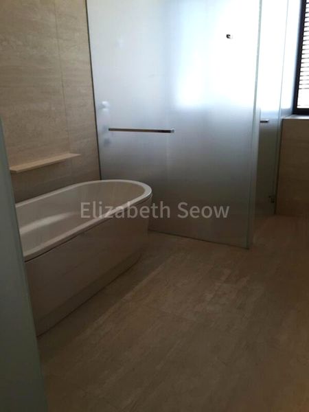 4 Bed Apartment (Condo) for Rent in  Hana - Image 4