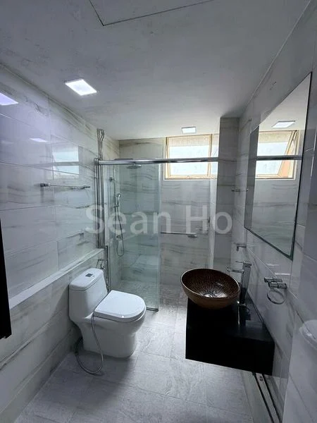 3 Bed Condo for Rent in Astoria Park - Image 4