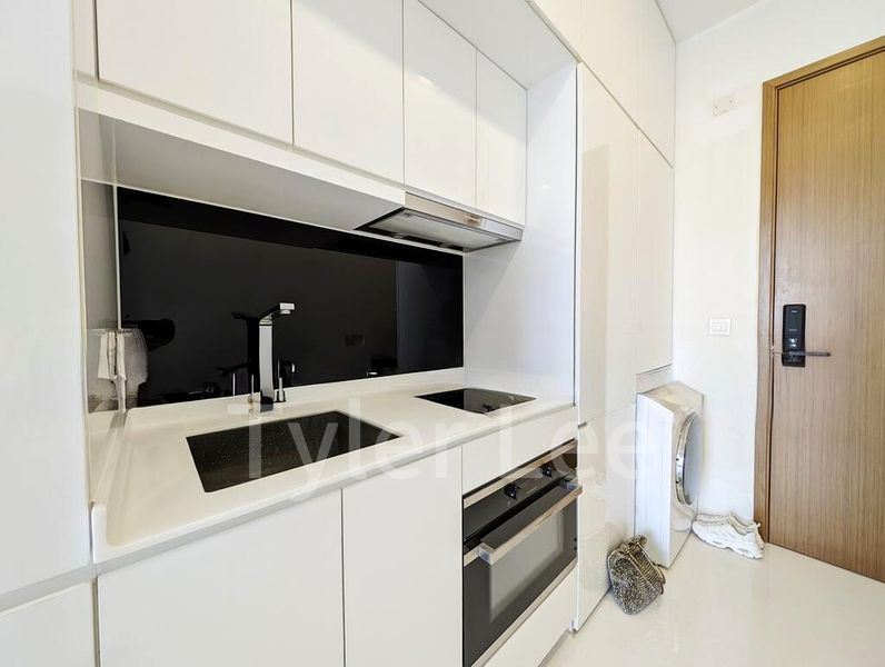 1 Bed Condo for Sale in  Spottiswoode Suites - Image 10